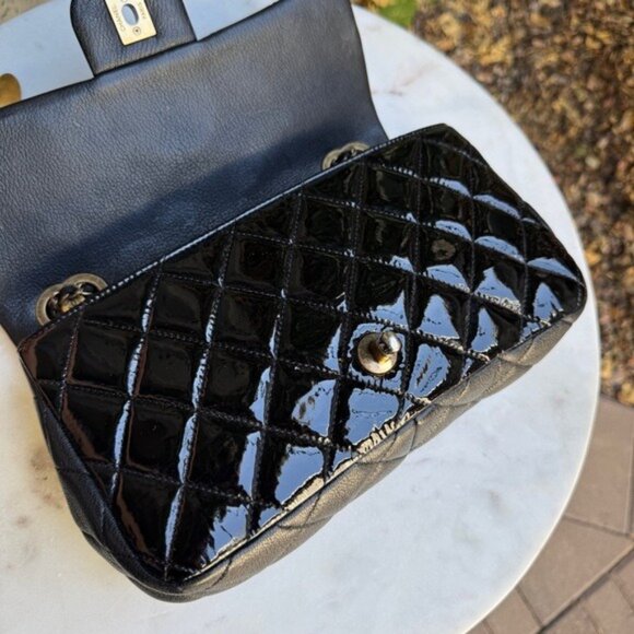 Chanel Classic CC Eyelet Quilted Patent Leather Medium Single Flap Crossbody - Picture 10 of 16